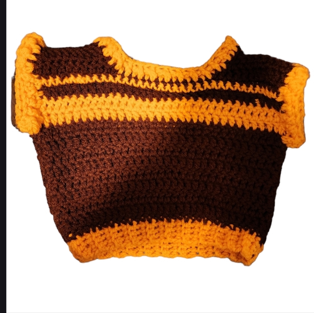 Crochet pullover